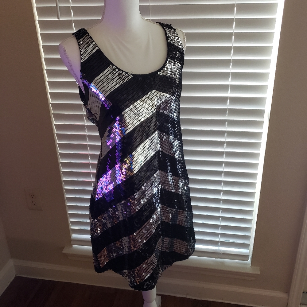 INC International Concepts Women's dress sequin size M sleeveless - Picture 4 of 11